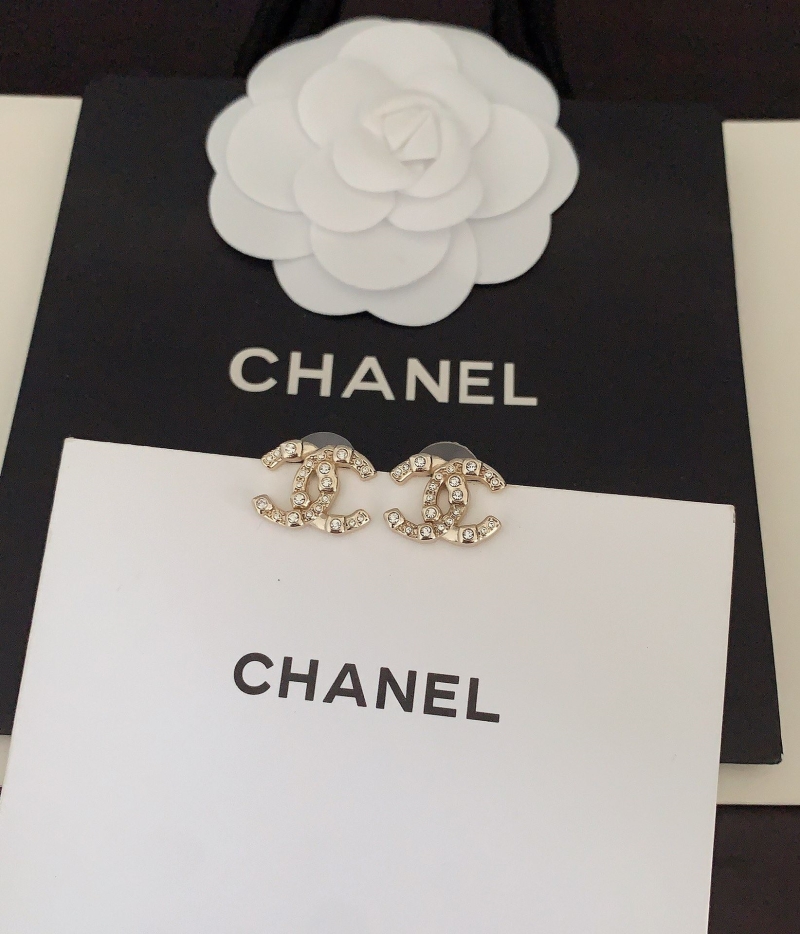 Ch**el earrings
